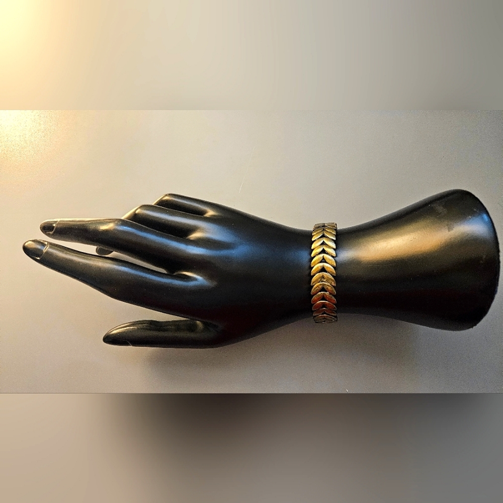 Vintage Modcloth Stretch Bracelet